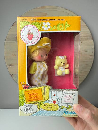 1982 Kenner Strawberry Shortcake Butter Cookie with Jelly Bear Doll NRFB Factory Sealed