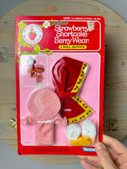 1980s Kenner Strawberry Shortcake Berry Wear MOC