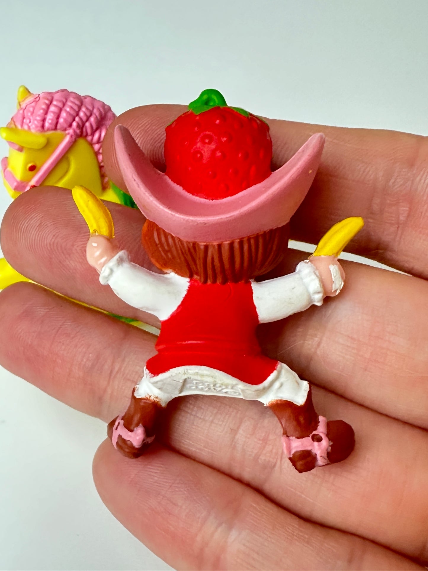 1983 Kenner Strawberryland Strawberry Shortcake Deluxe Miniature SSC on a Rocking Horse