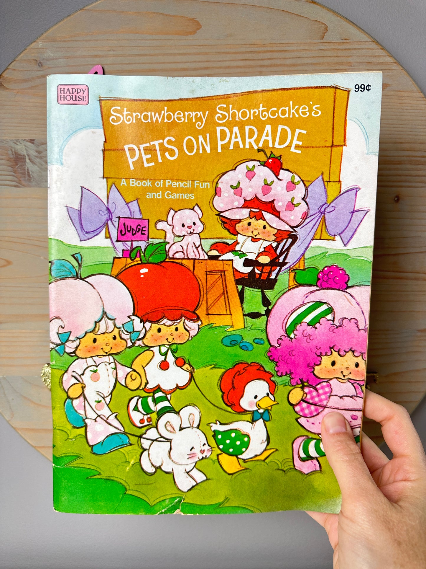 1980s Kenner Strawberry Shortcake Pets On Parade Coloring Book (Unused)