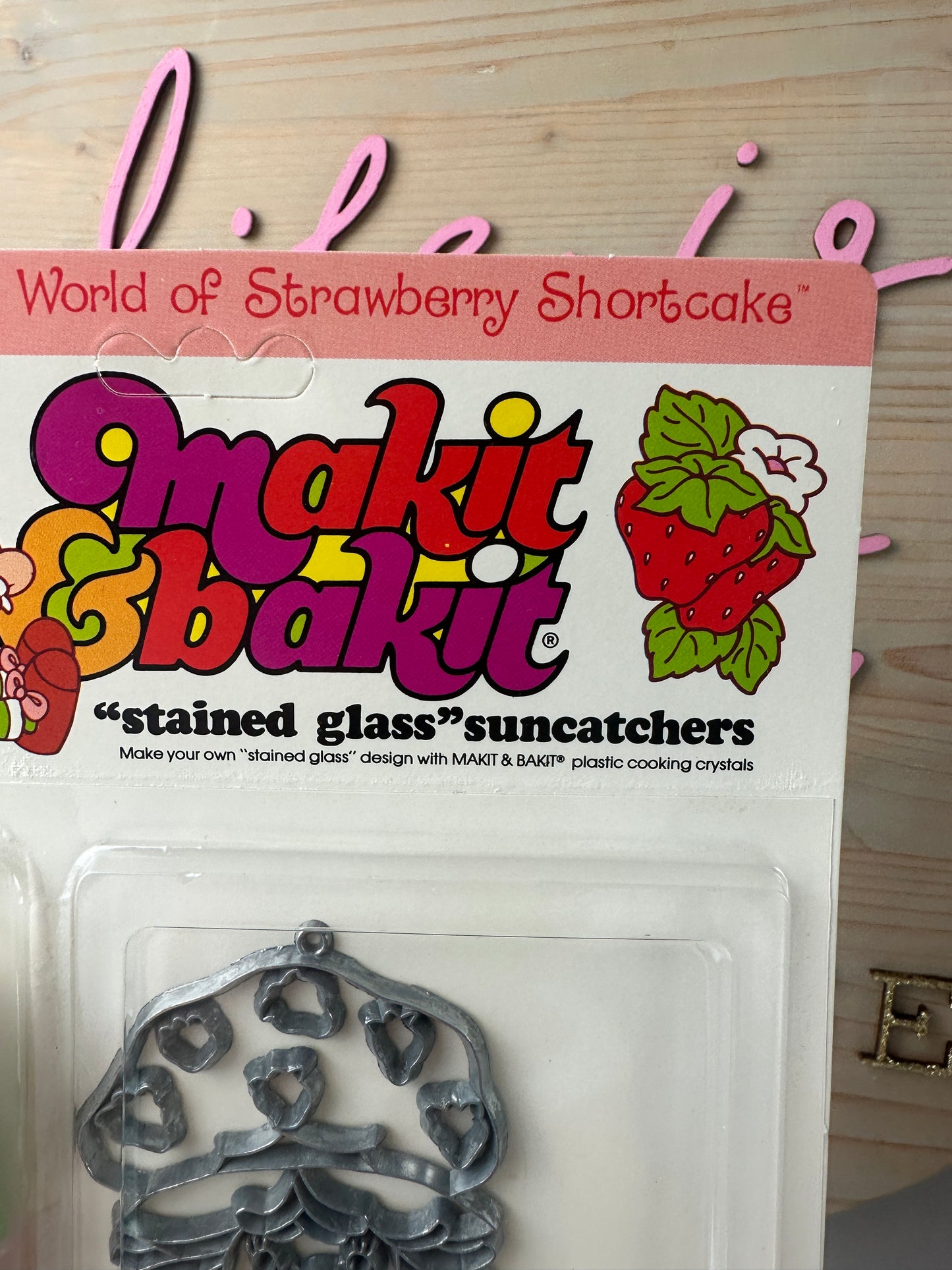 1980s Strawberry Shortcake Makit Bakit Stained Glass Suncatchers Set MOC